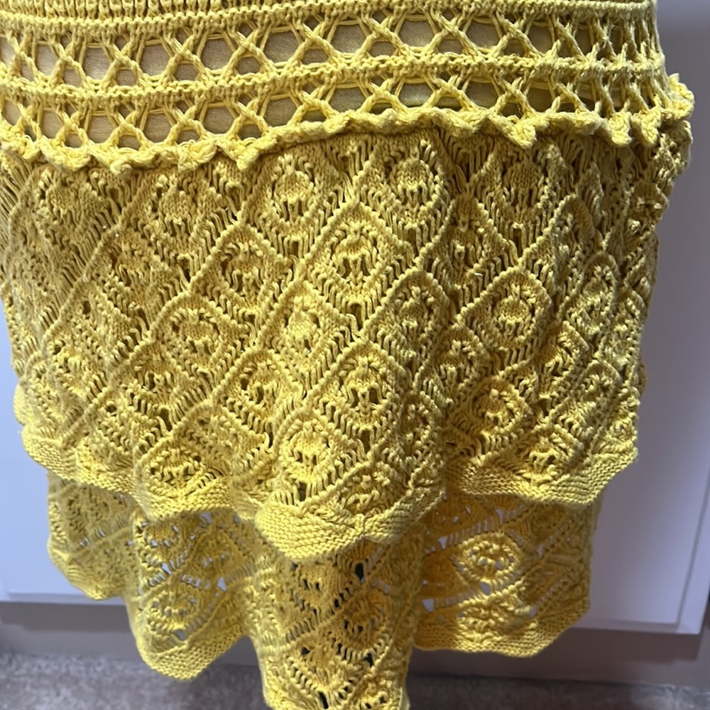 Gorgeous, yellow crochet dress 🥰 - Picture 6 of 6